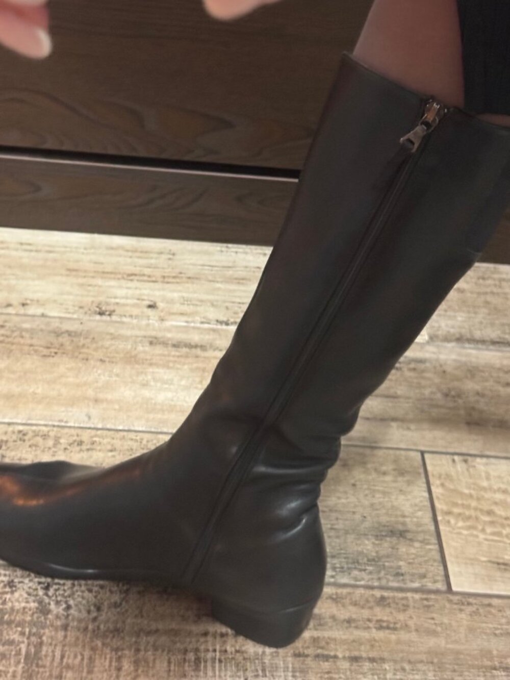 Prada black leather boots size 9 (Prada 38.5) - Picture 4 of 10